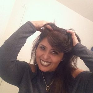 Meet your Posher, Caritova